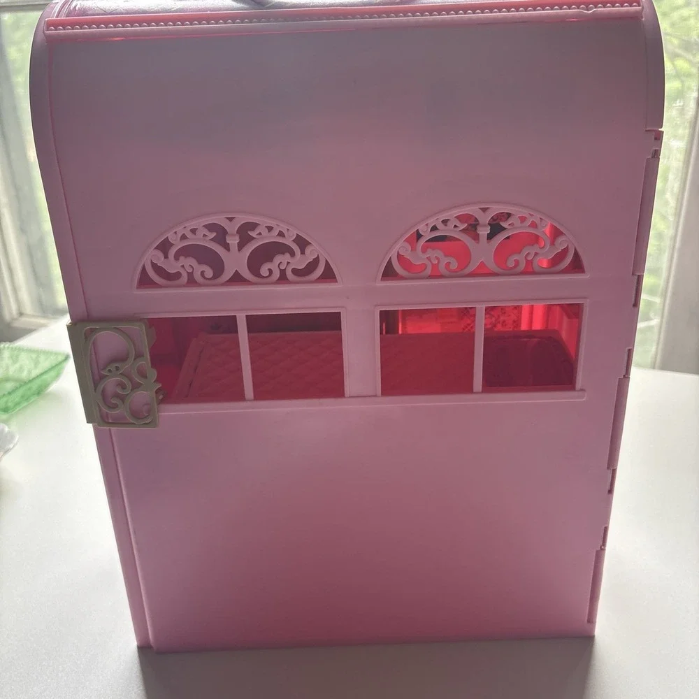 Barbie Princess Charm School Playset Doll House